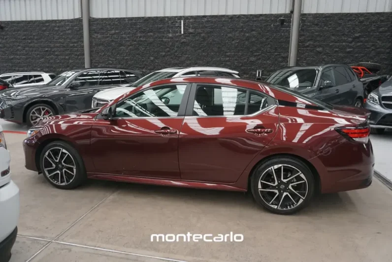 Nissan Sentra 2025 20 SR AT