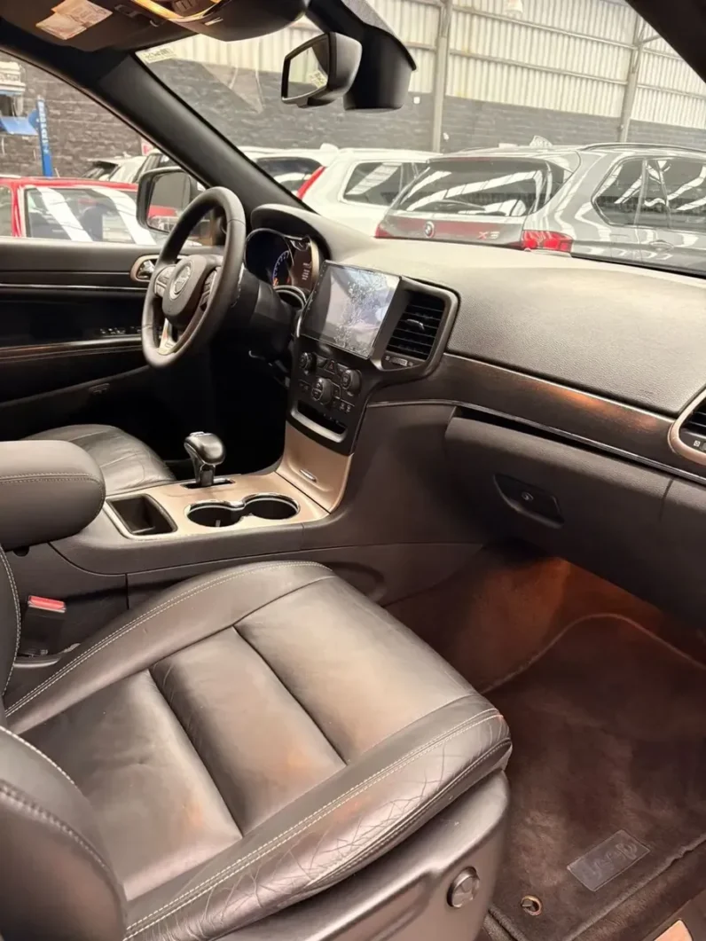 Jeep Grand Cherokee 36 V6 Limited 4×2 AT 2015