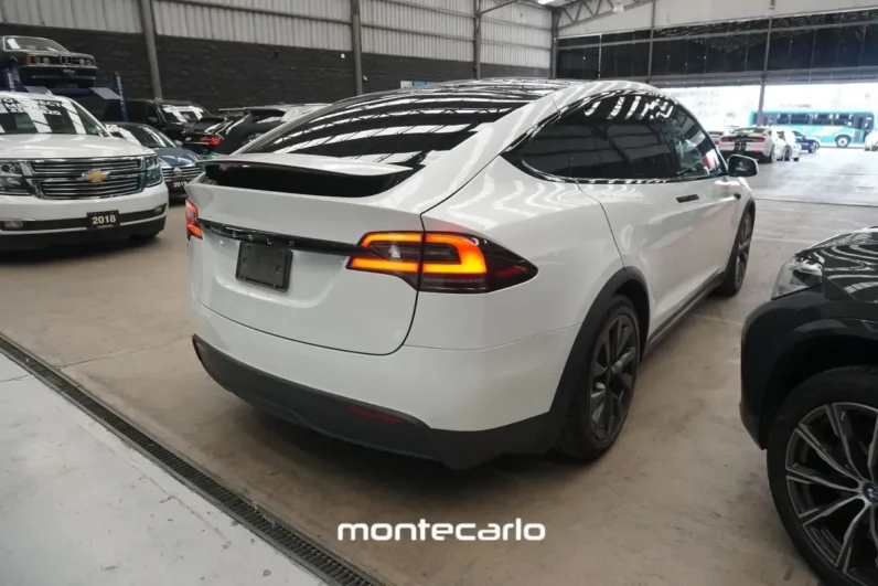 Tesla Model X Long Range 2024