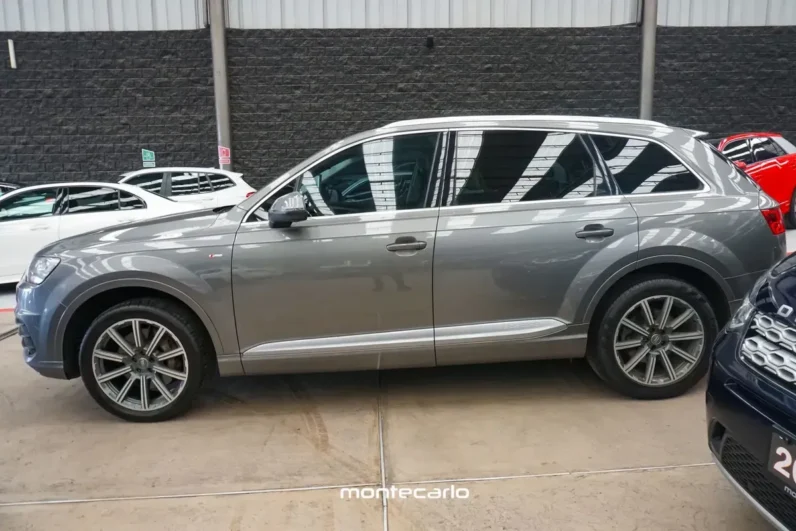 Audi Q7 2016 20 L4 Dynamic 5 Pasajeros AT
