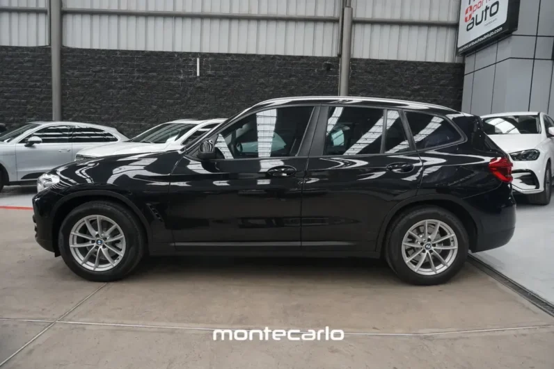 BMW X3 2020 20 30i X Line AT