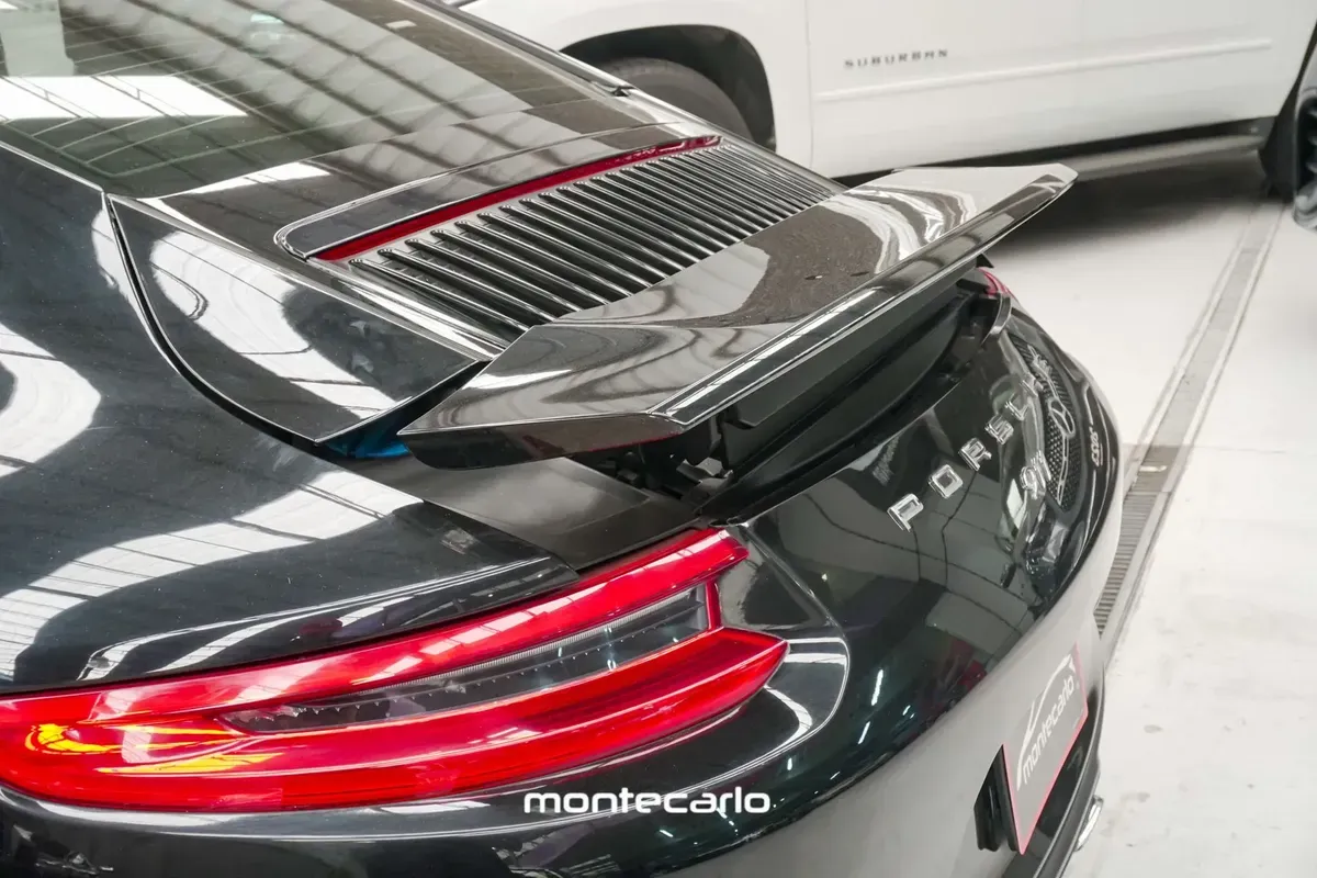 Porsche Carrera 2017