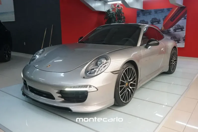 Porsche 911 Carrera 2012 SIDI Manual 6-spd