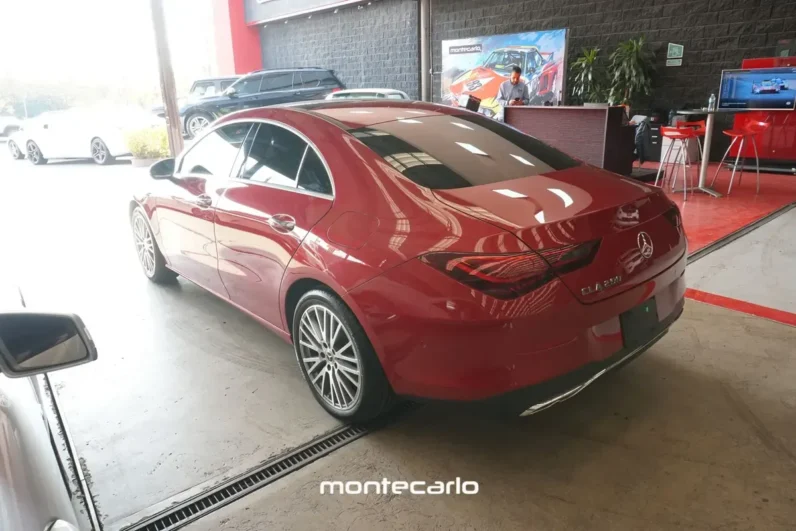 Mercedes Benz Clase Cla 13 200 MHEV AT 2025