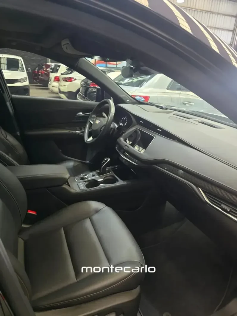 Cadillac Xt4 2022 20 Premium Luxury AT
