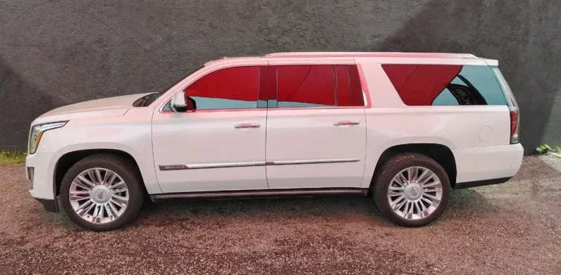 Cadillac Escalade Esv 2017 62 Platinum AT