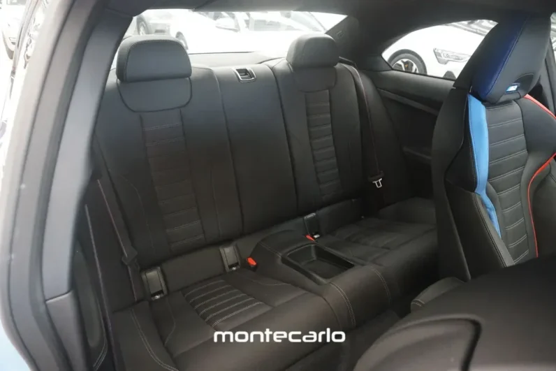 BMW Serie M 2025 30 M2 Coupe AT