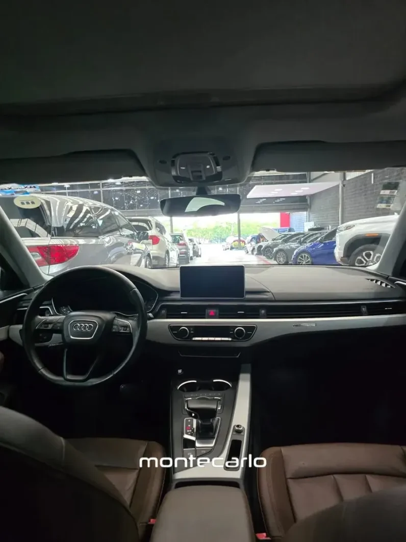 Audi A4 2017 20 Select Quattro AT