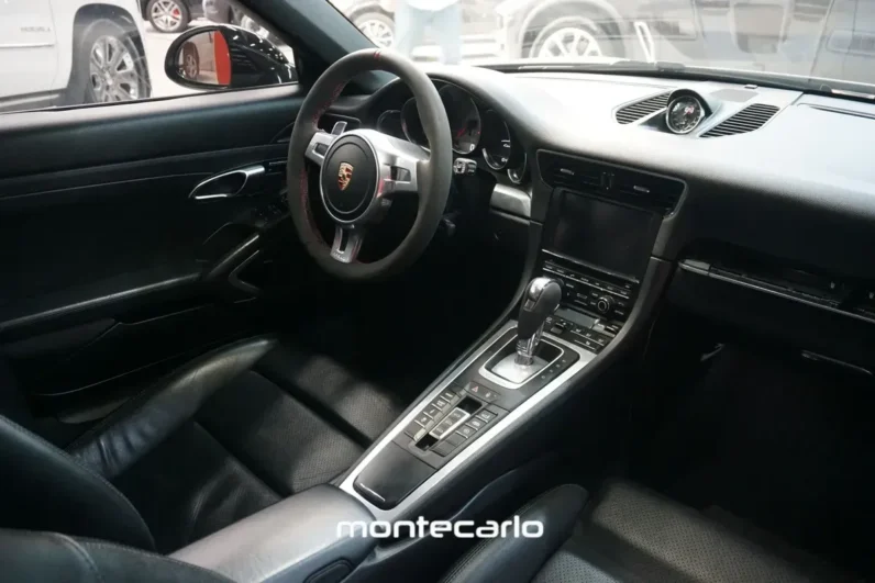 Porsche 911 Carrera 2012 SIDI Manual 6-spd