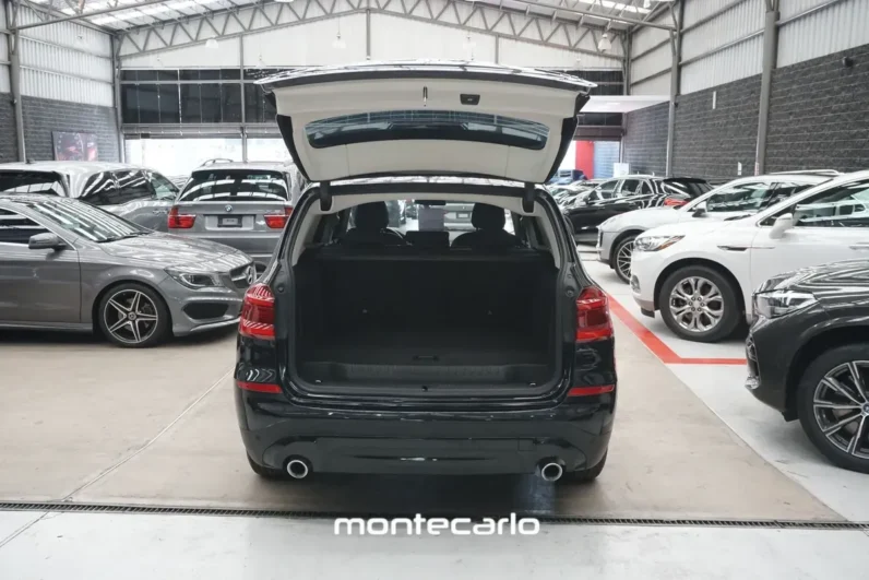 BMW X3 2020 20 30i X Line AT