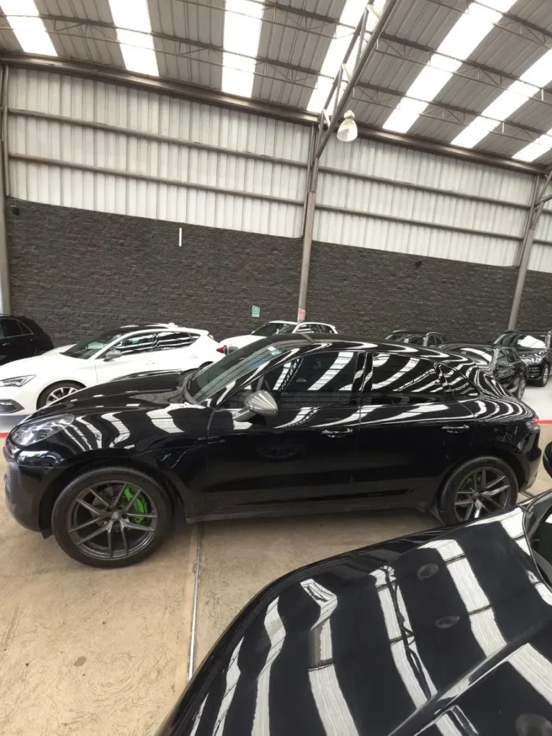 Porsche Macan 2023