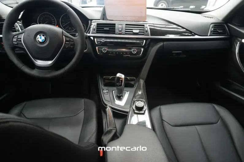 BMW Serie 3 2020 20 320ia AT