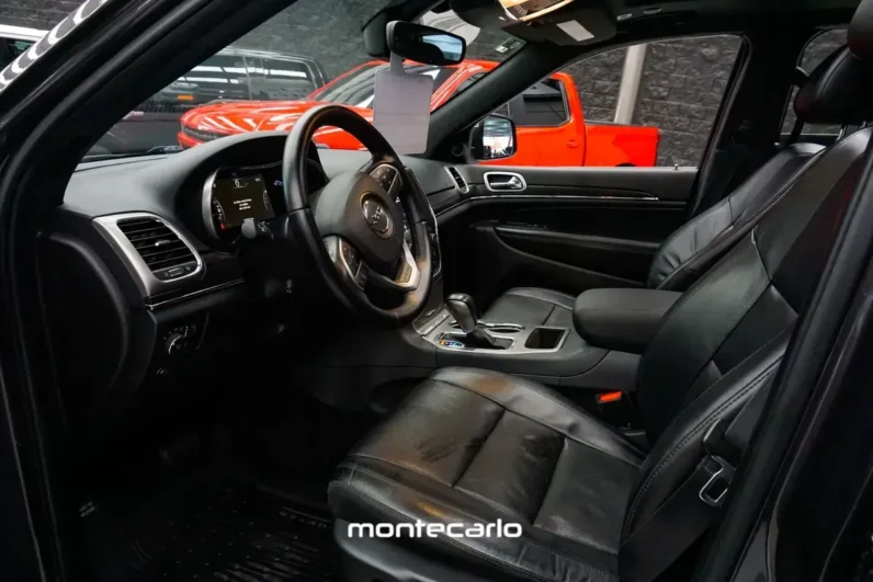 Jeep Grand Cherokee 36 V6 Laredo 4×2 AT 2018