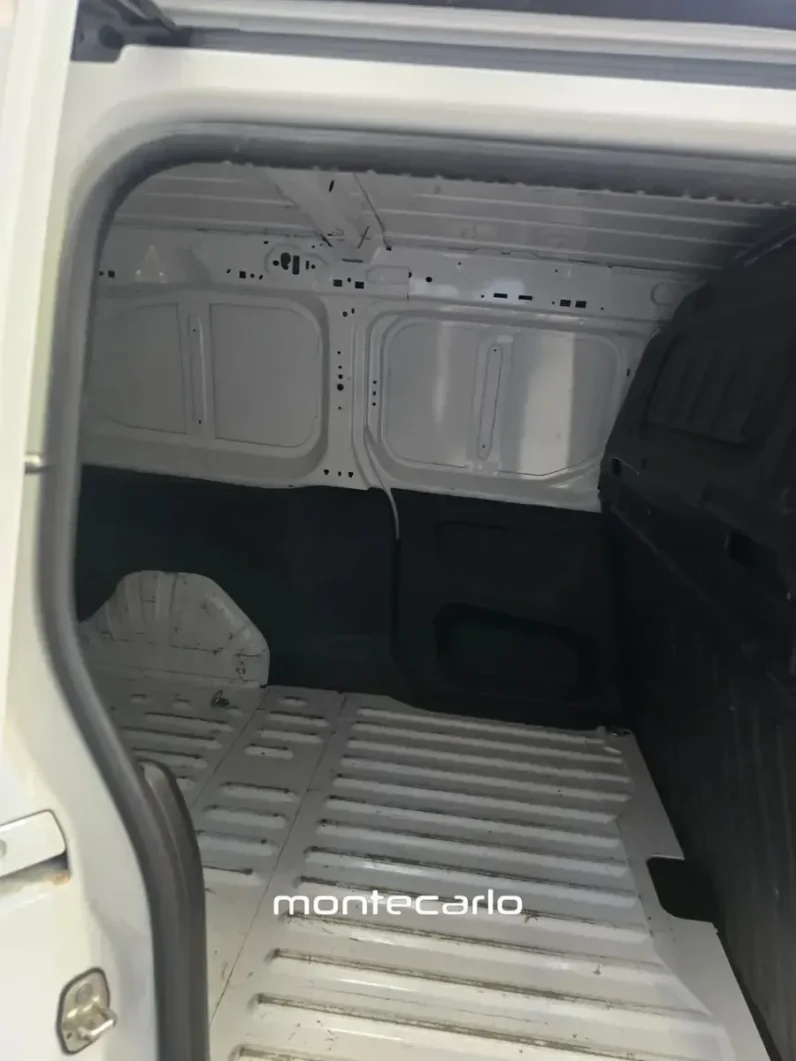 Peugeot Partner 2021 16 HDi Maxi MT