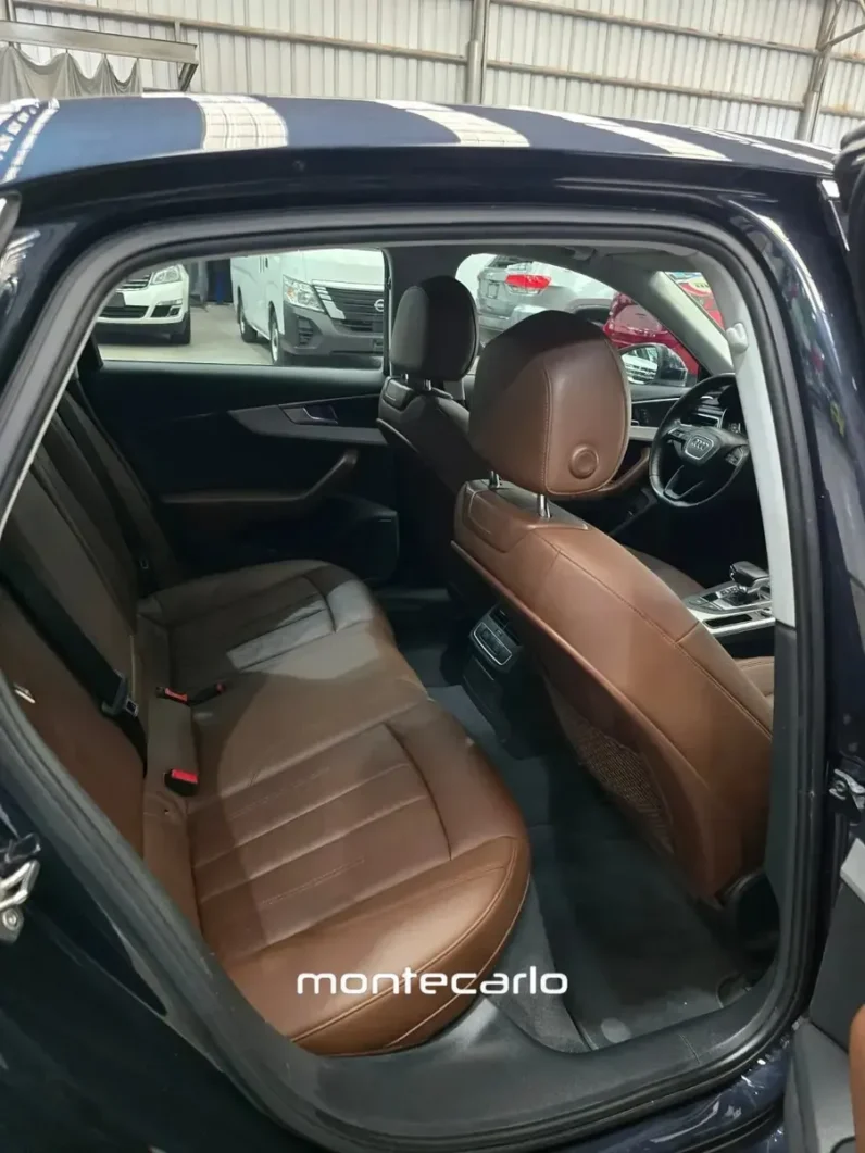 Audi A4 2017 20 Select Quattro AT