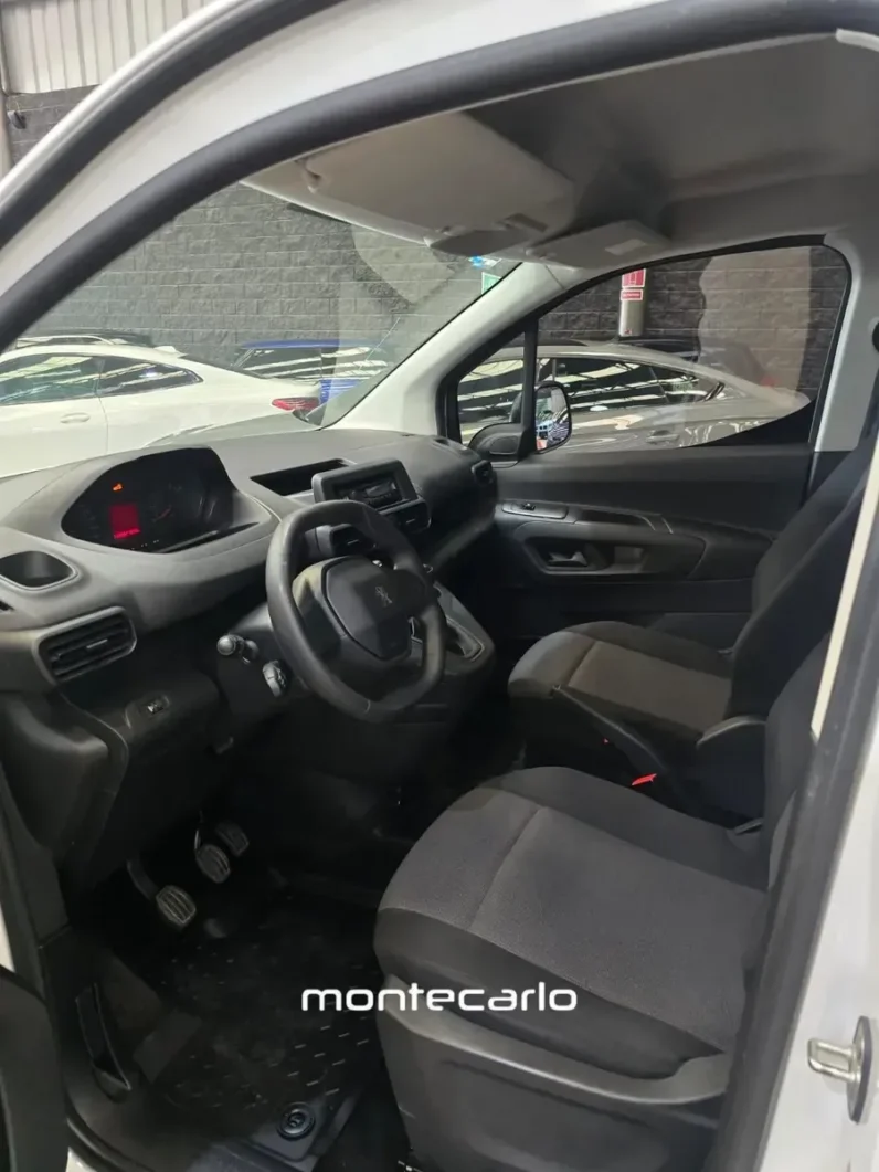Peugeot Partner 2021 16 HDi Maxi MT