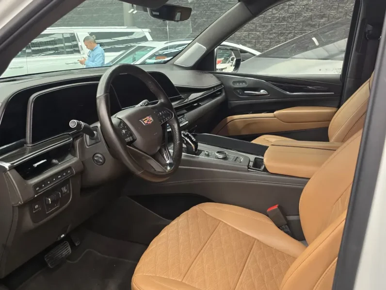 Cadillac Escalade 62 Esv Premium AT 2023