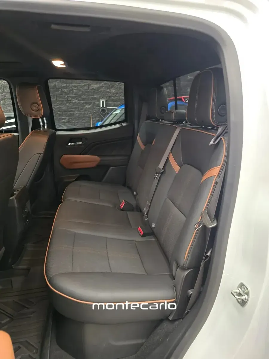 GMC Canyon 2023 At4