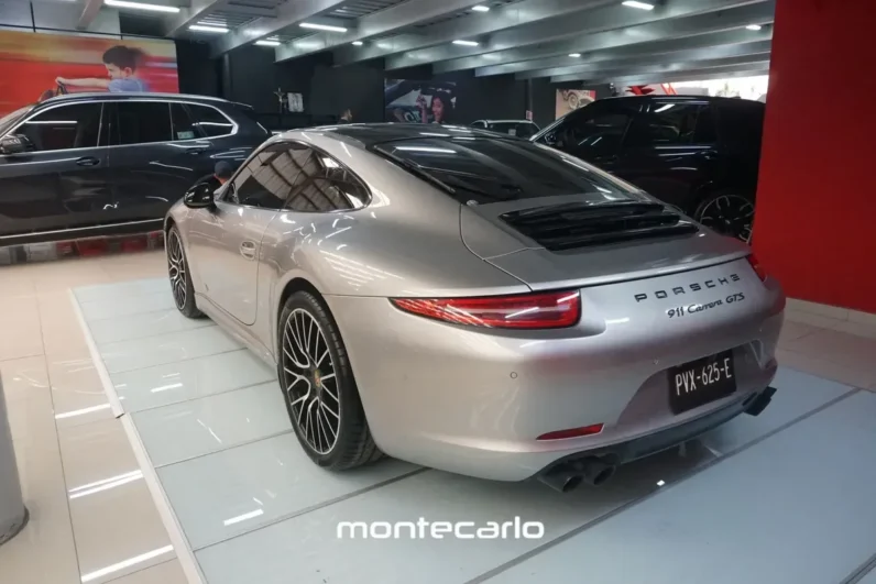 Porsche 911 Carrera 2012 SIDI Manual 6-spd