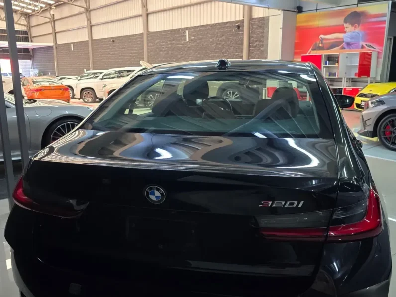 BMW Serie 3 2024 20 320i AT