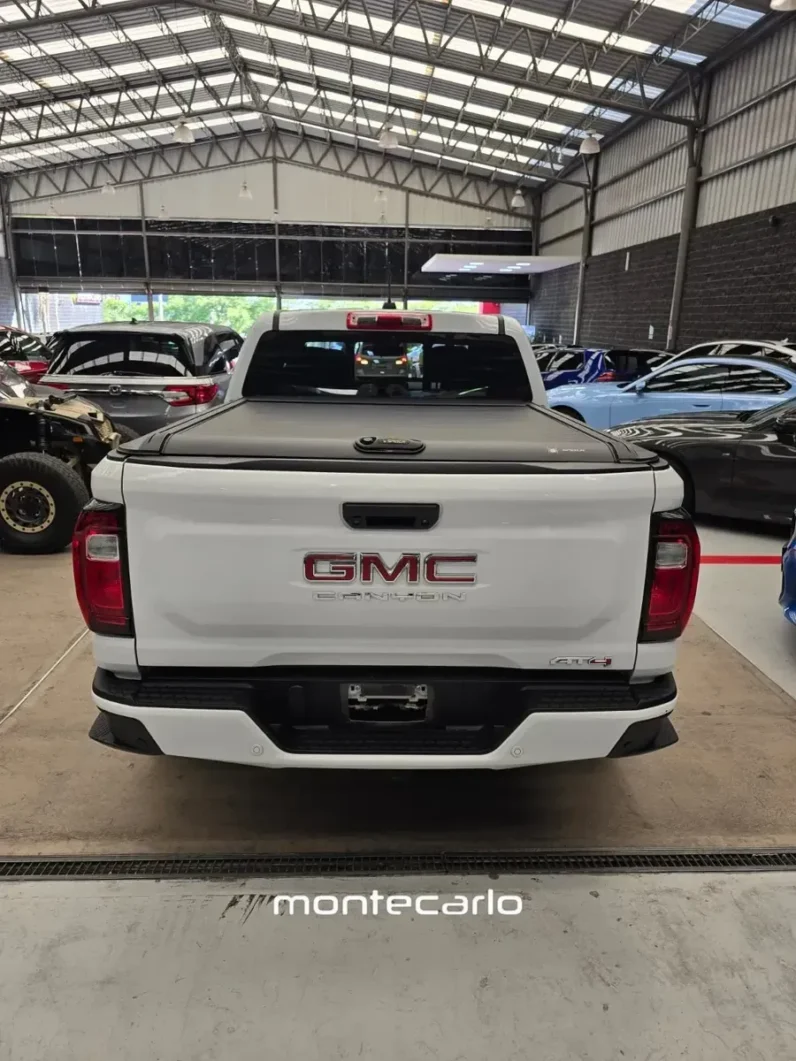 GMC Canyon 2023 At4