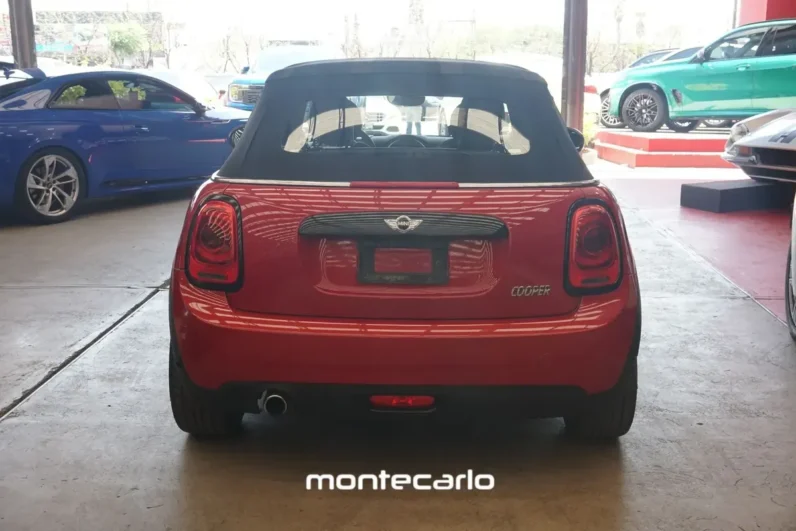 Mini Cooper 15 Seven 3p AT 2017
