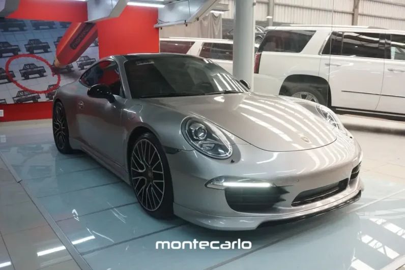 Porsche 911 Carrera 2012 SIDI Manual 6-spd