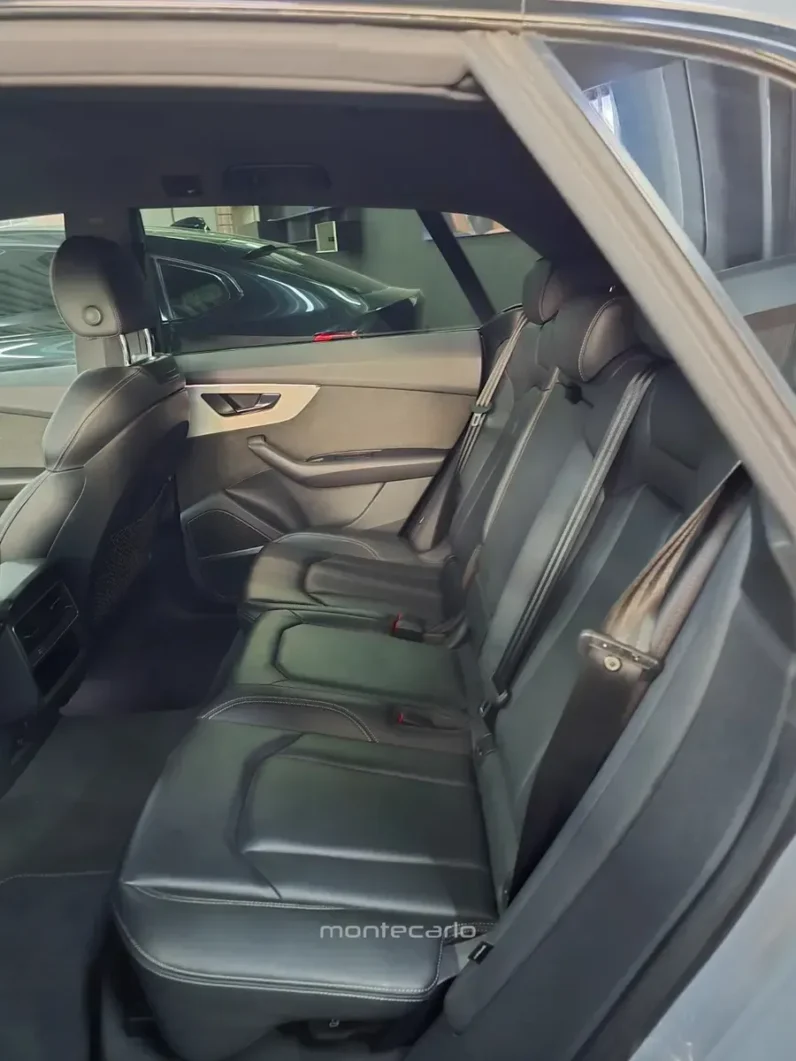 Audi Q8 30 V6 Elite Mild Hybrid 5 Pasajeros DSG AT 2022