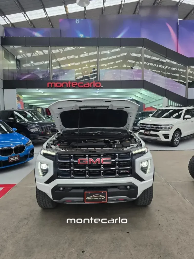 GMC Canyon 2023 At4
