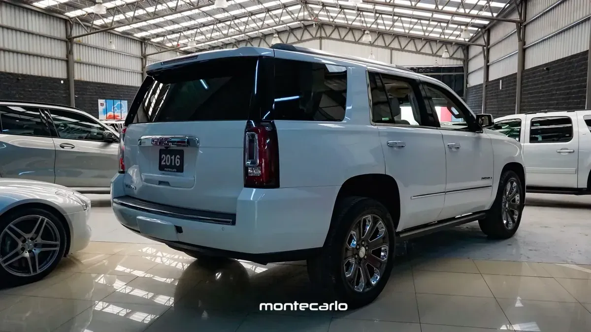 GMC Yukon 2016