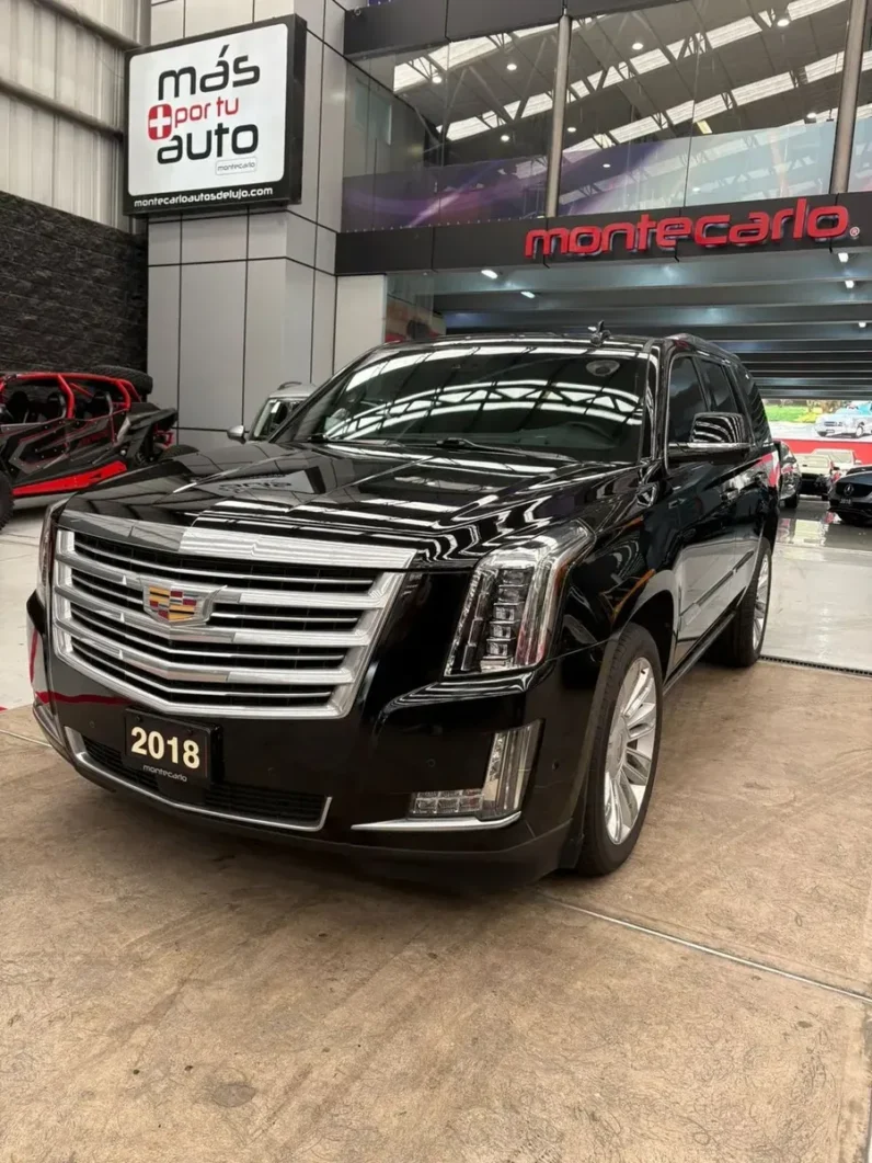 Cadillac Escalade 2018 62 Platinum 4×4 AT
