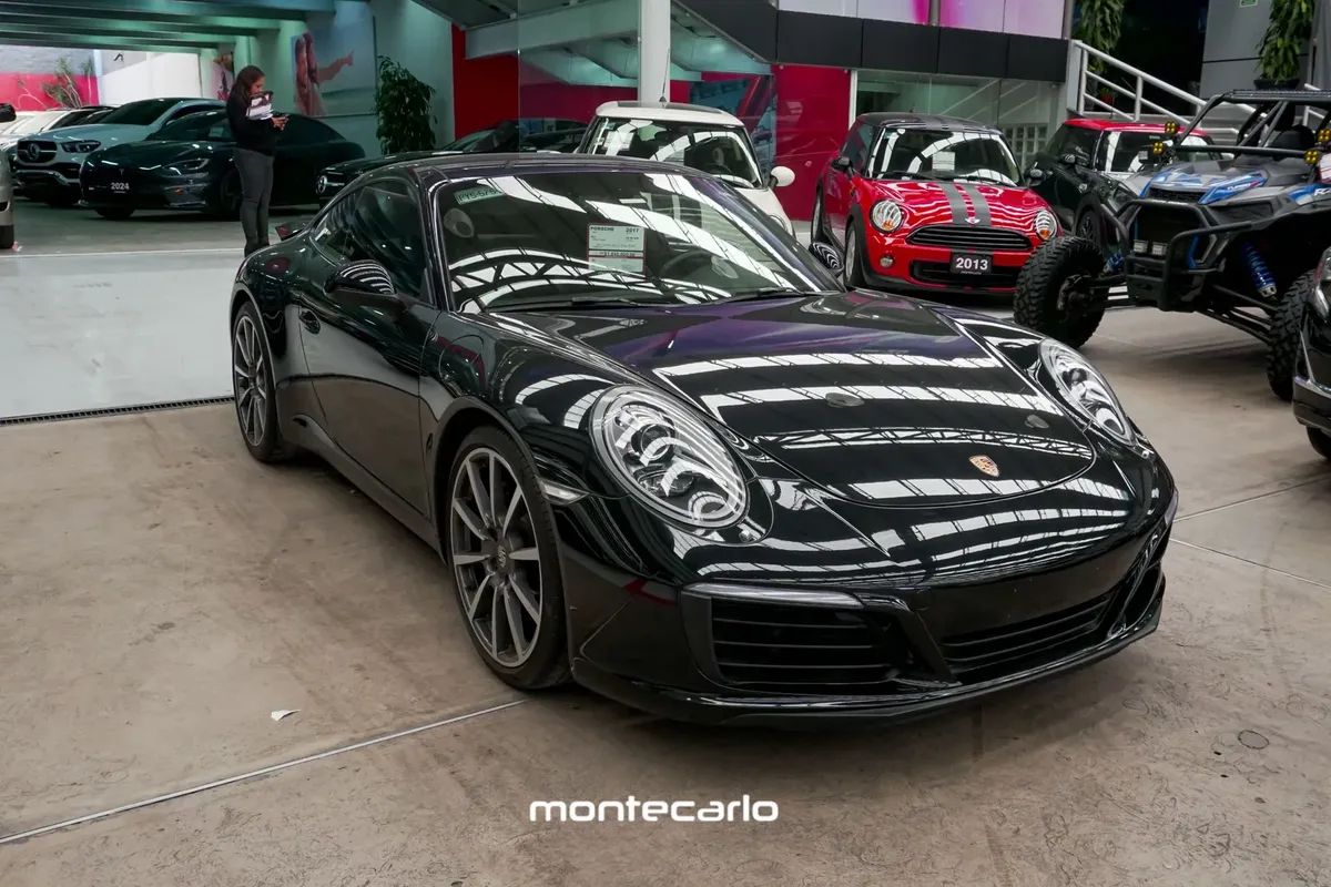 Porsche Carrera 2017