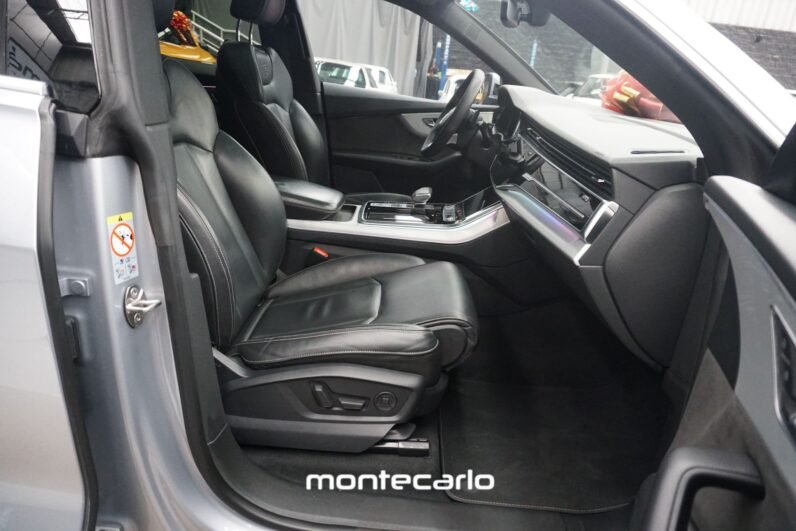 Audi Q8 2020