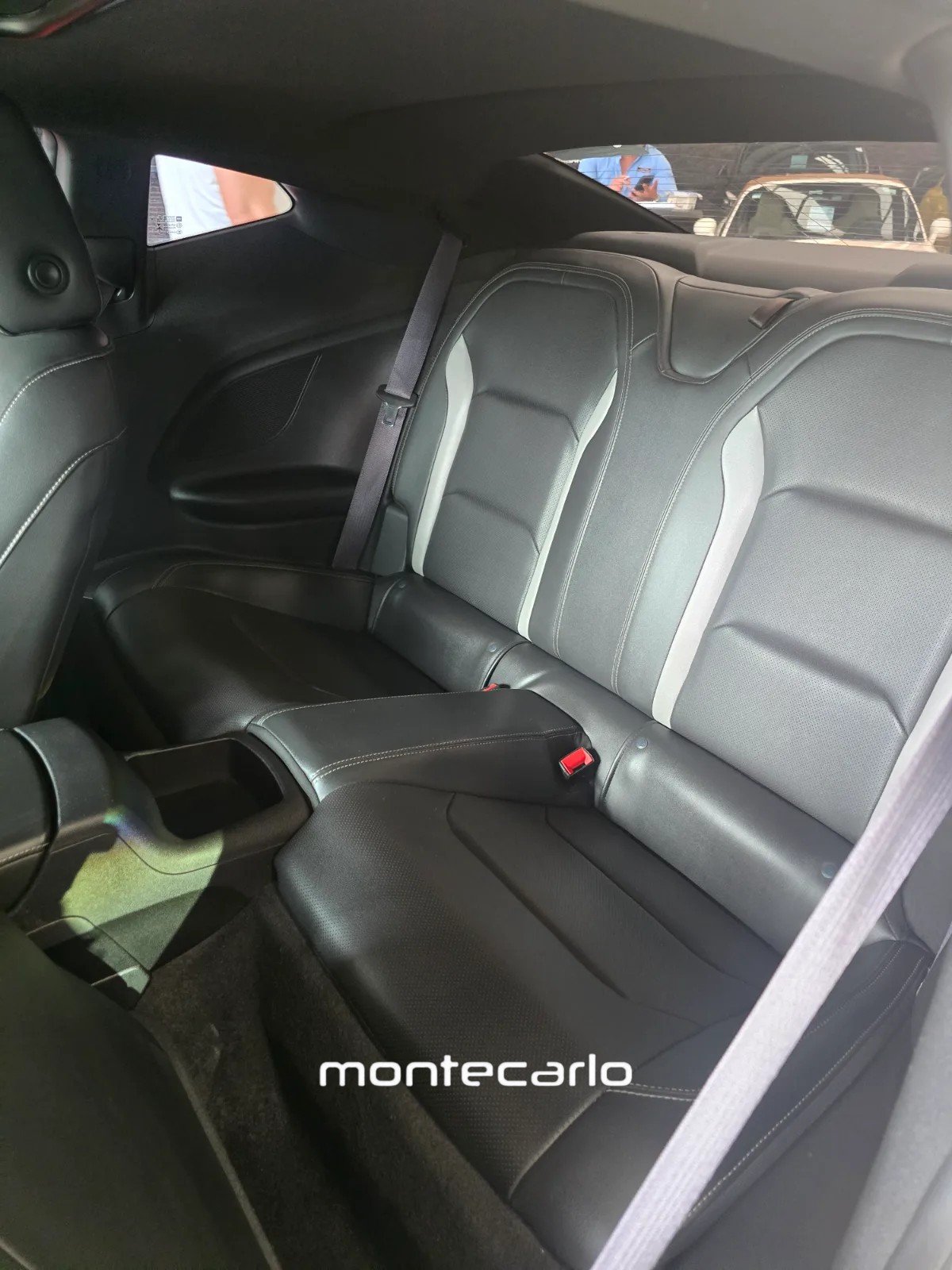 Chevrolet Camaro 2016