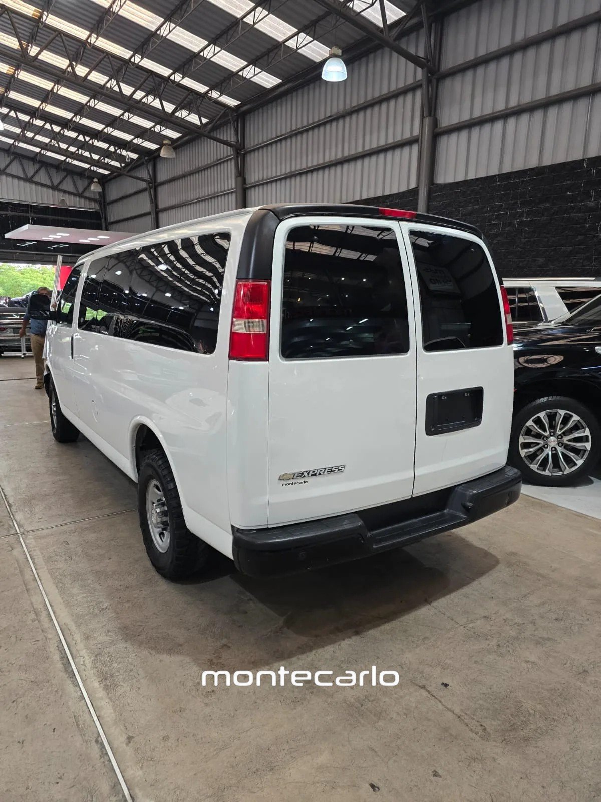 Chevrolet Express 2017