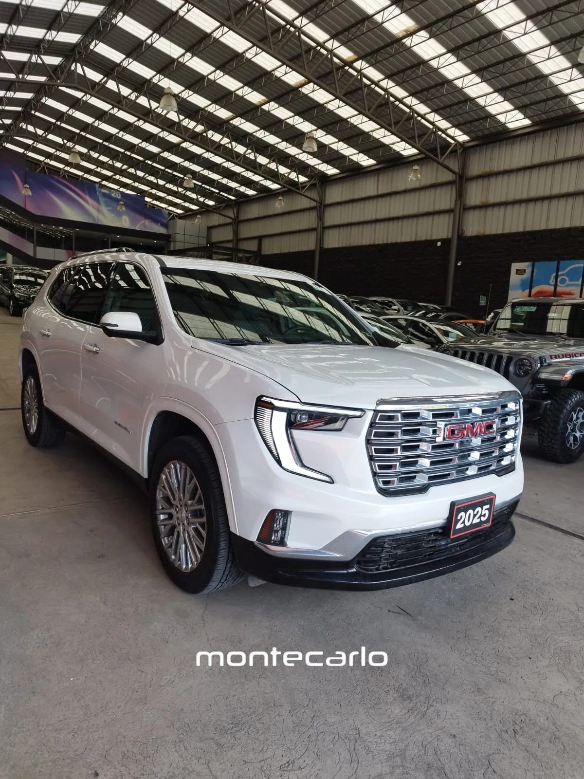 GMC Acadia 2025