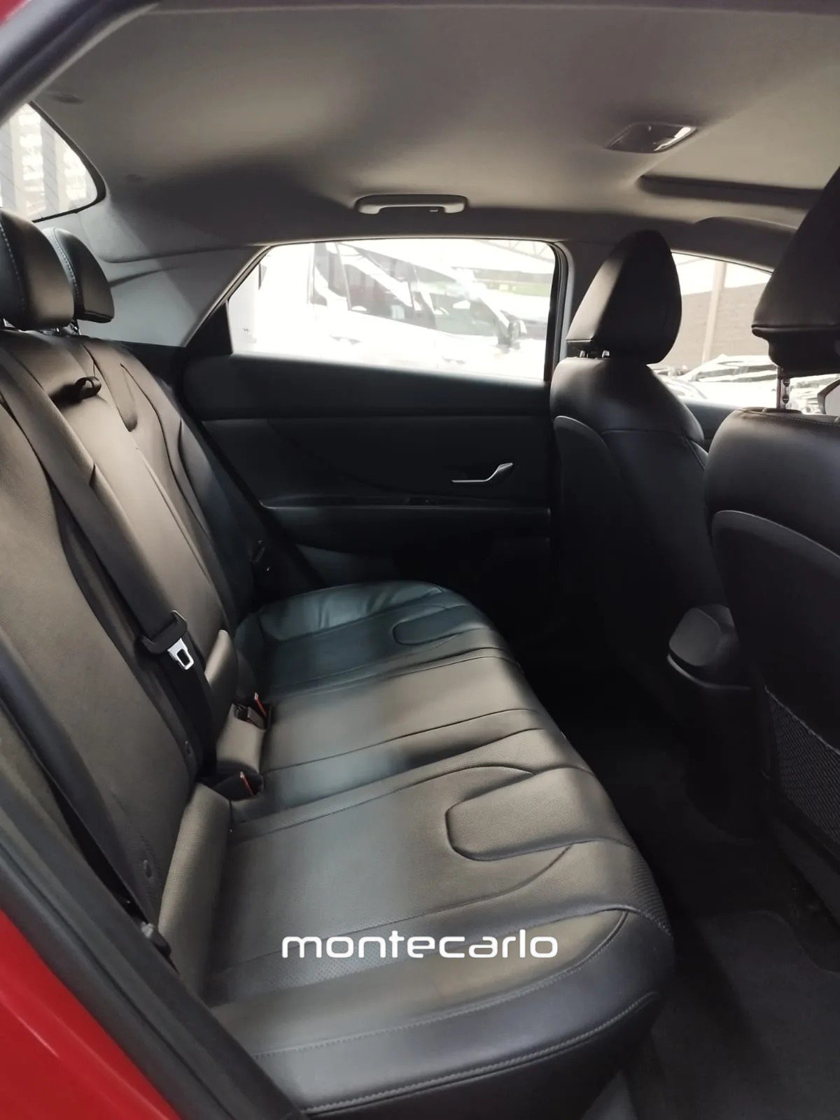 Hyundai Elantra 2022