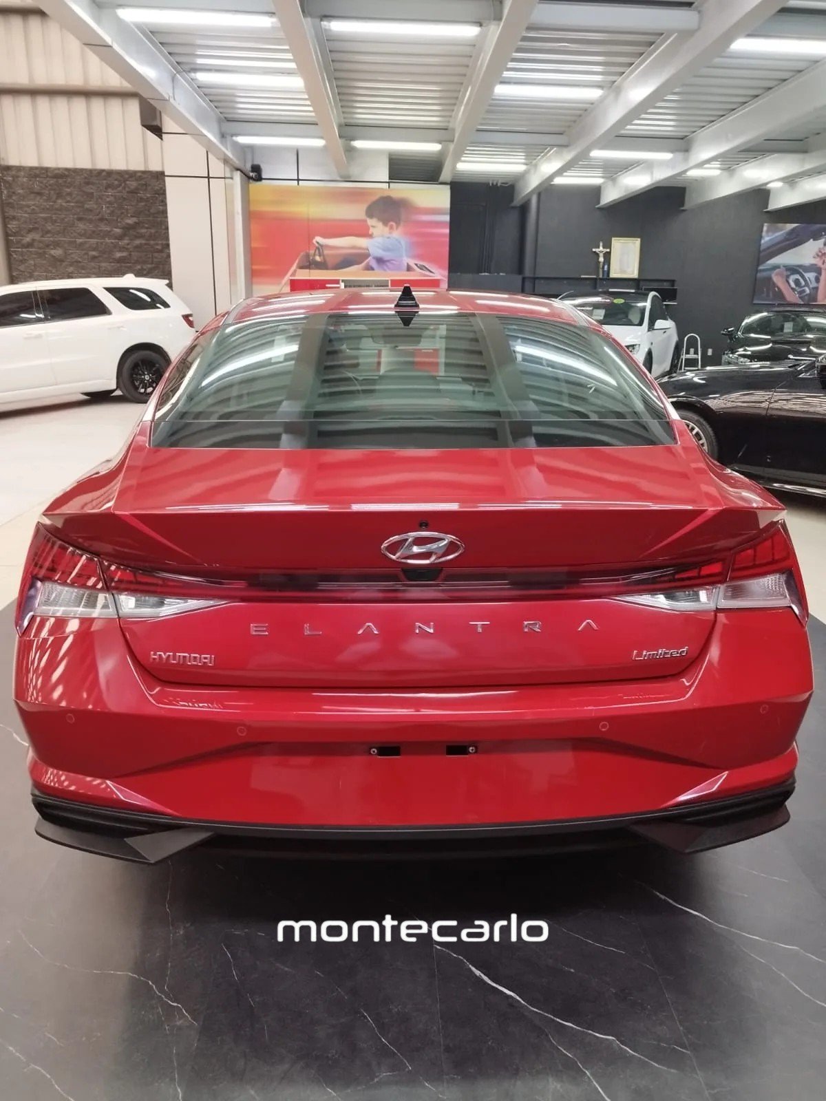Hyundai Elantra 2022
