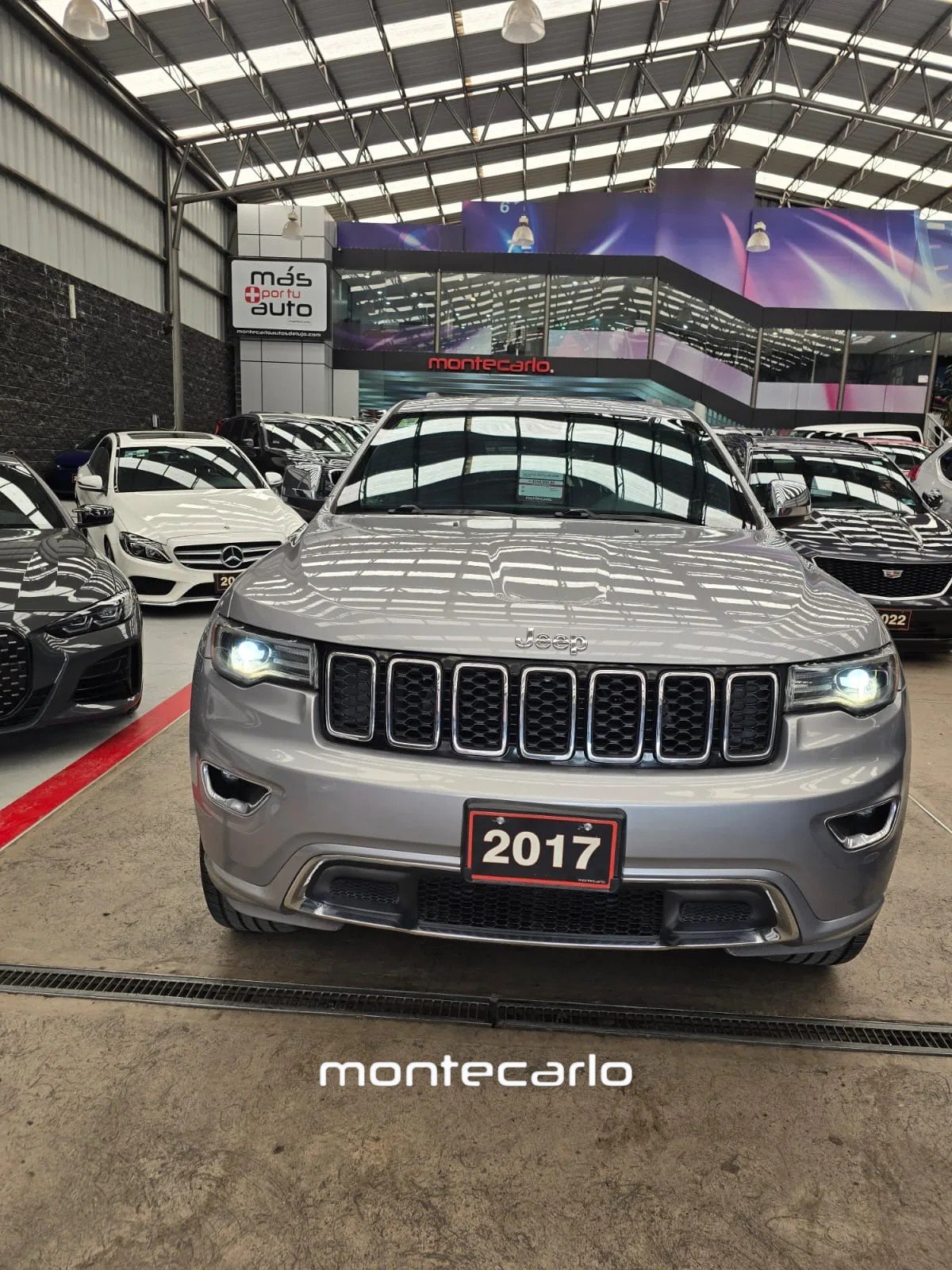 Jeep Grand Cherokee 2017