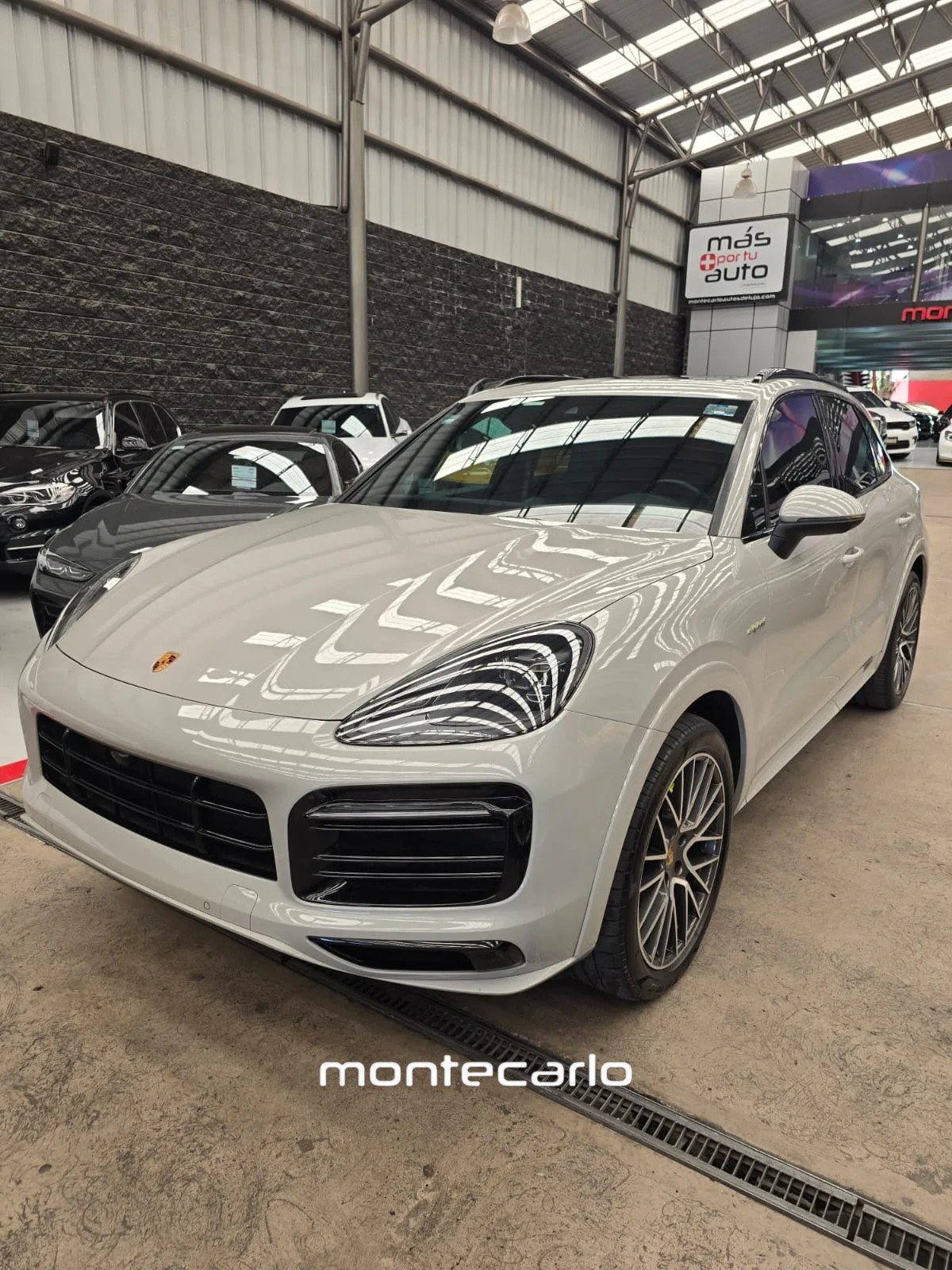 Porsche Cayenne 2022