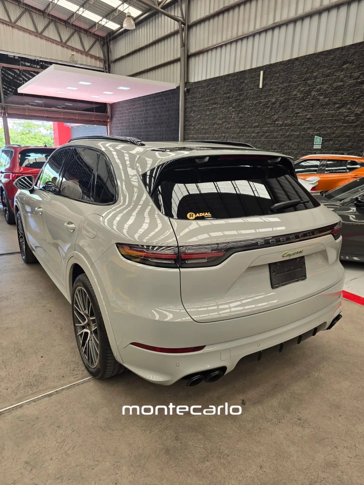 Porsche Cayenne 2022