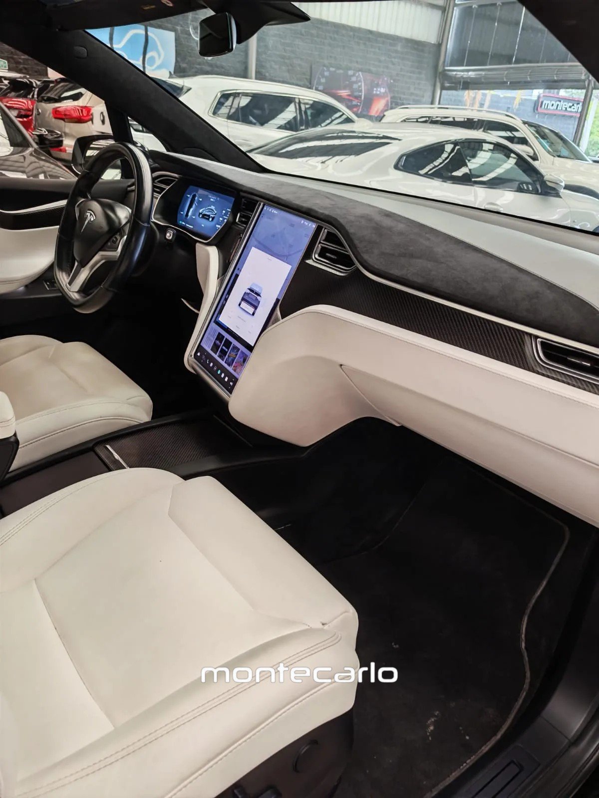 Tesla Model X 2017