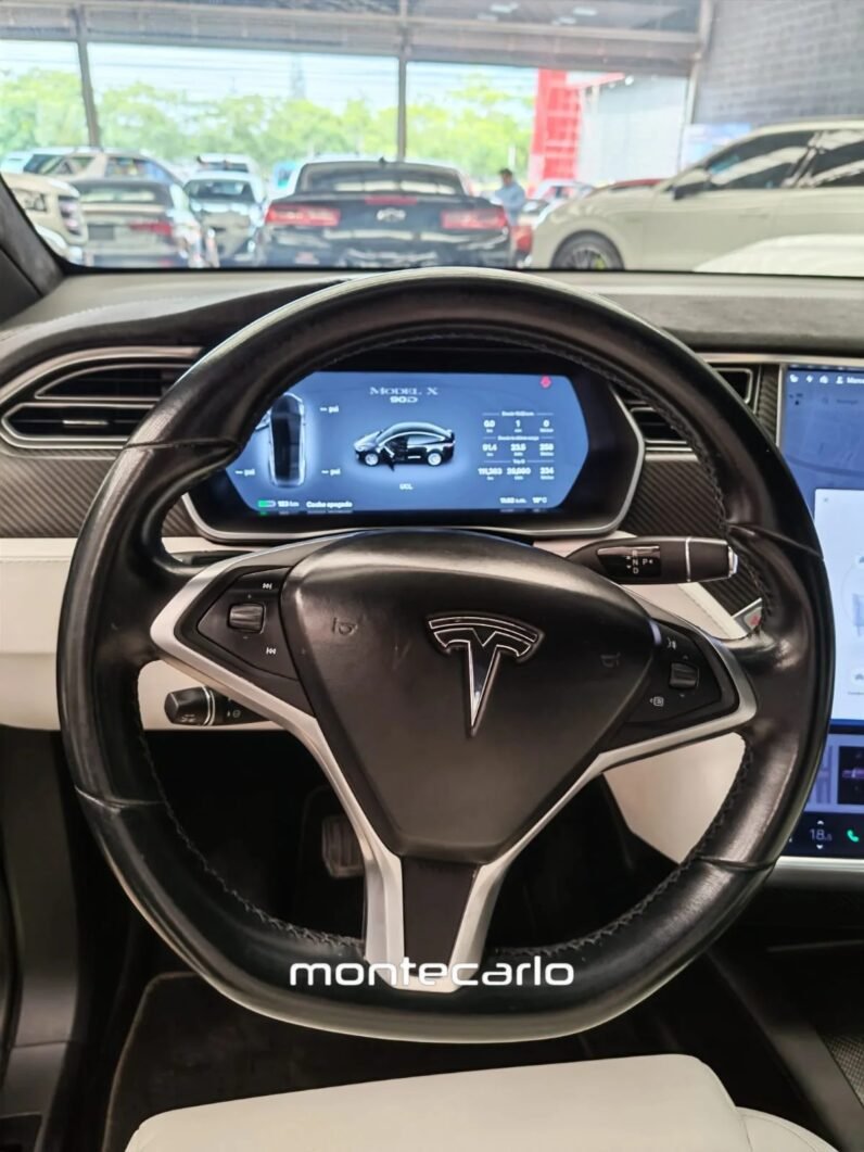 Tesla Model X 2017