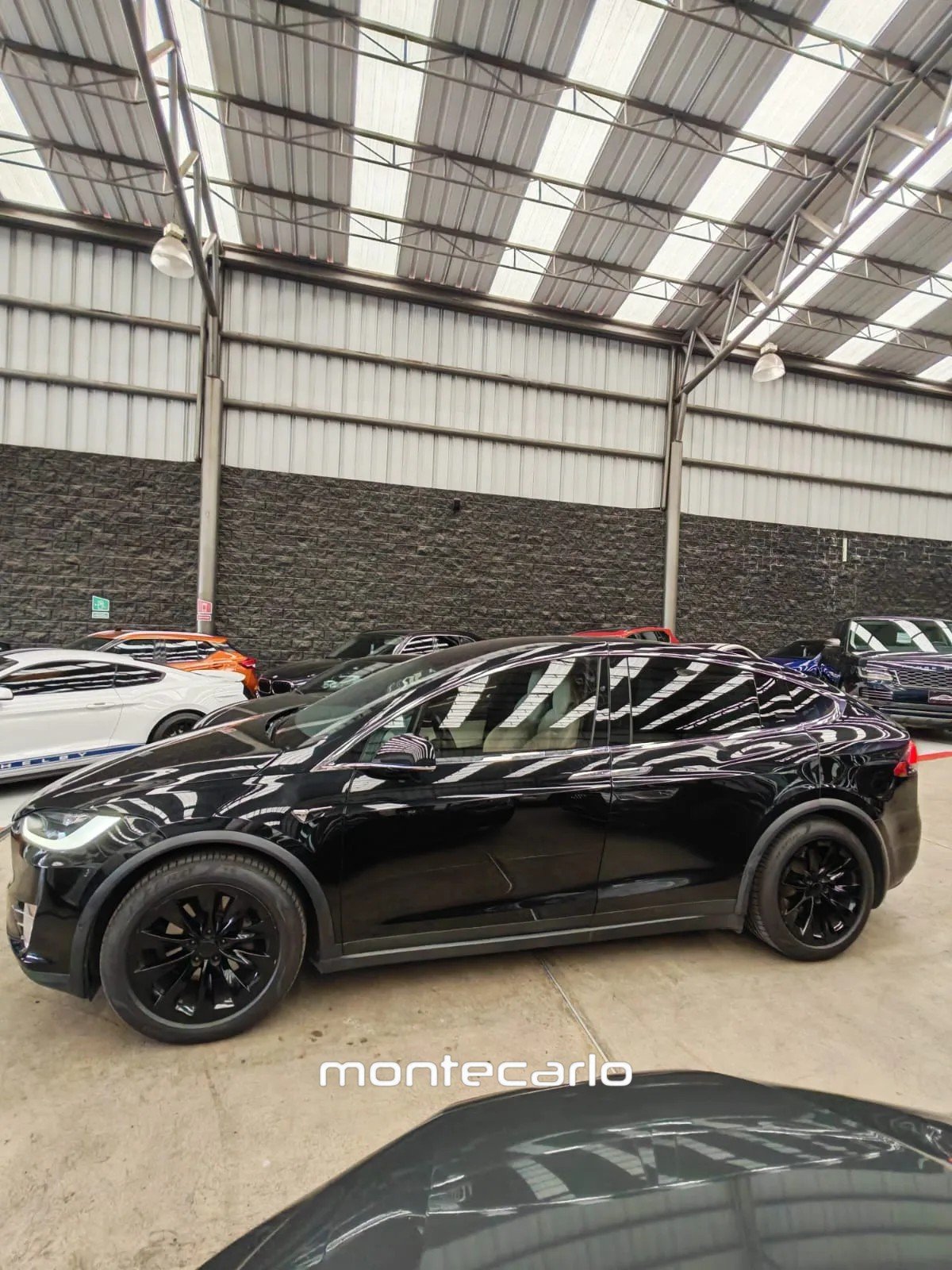 Tesla Model X 2017