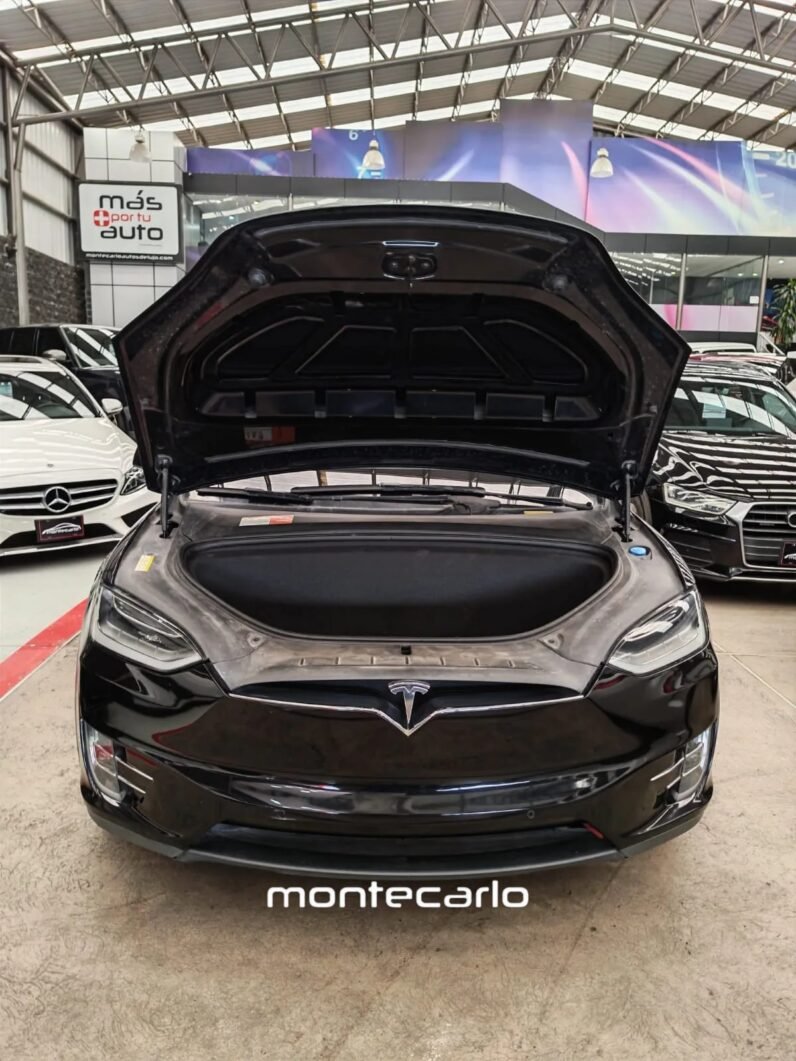 Tesla Model X 2017