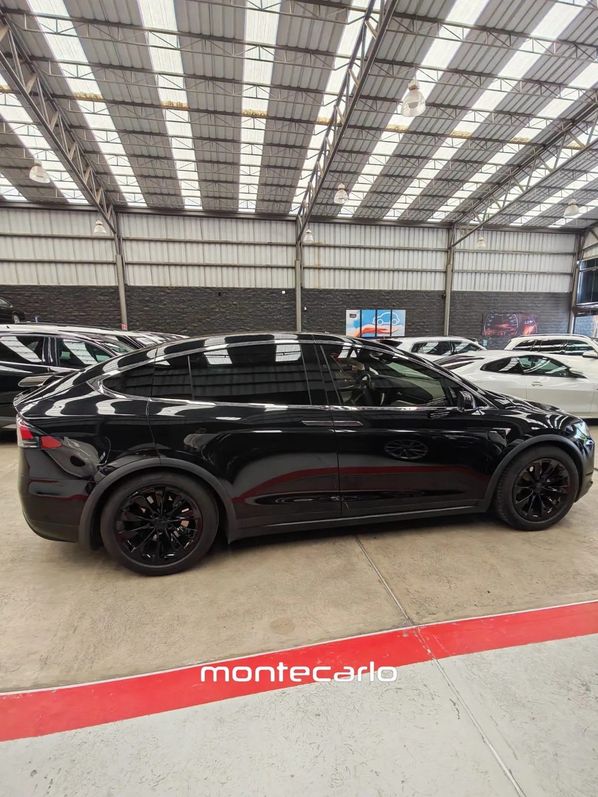 Tesla Model X 2017
