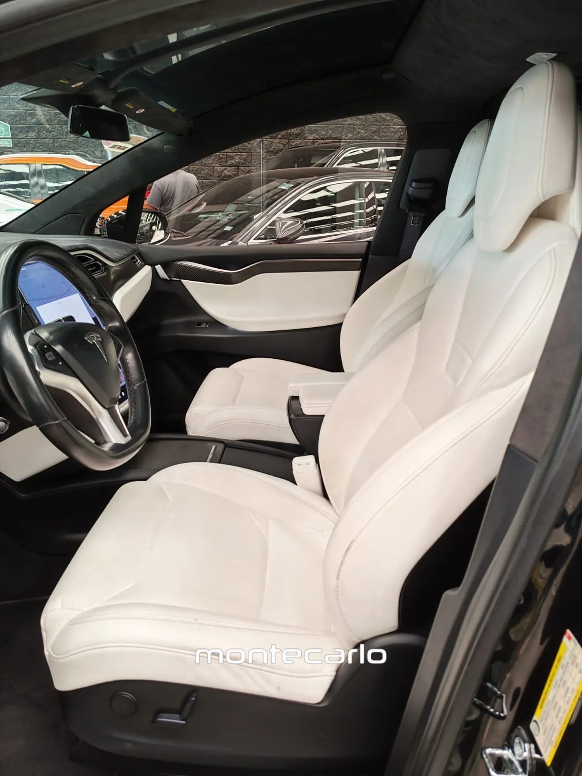 Tesla Model X 2017