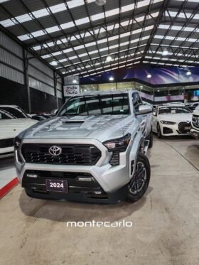 Toyota Tacoma 2024